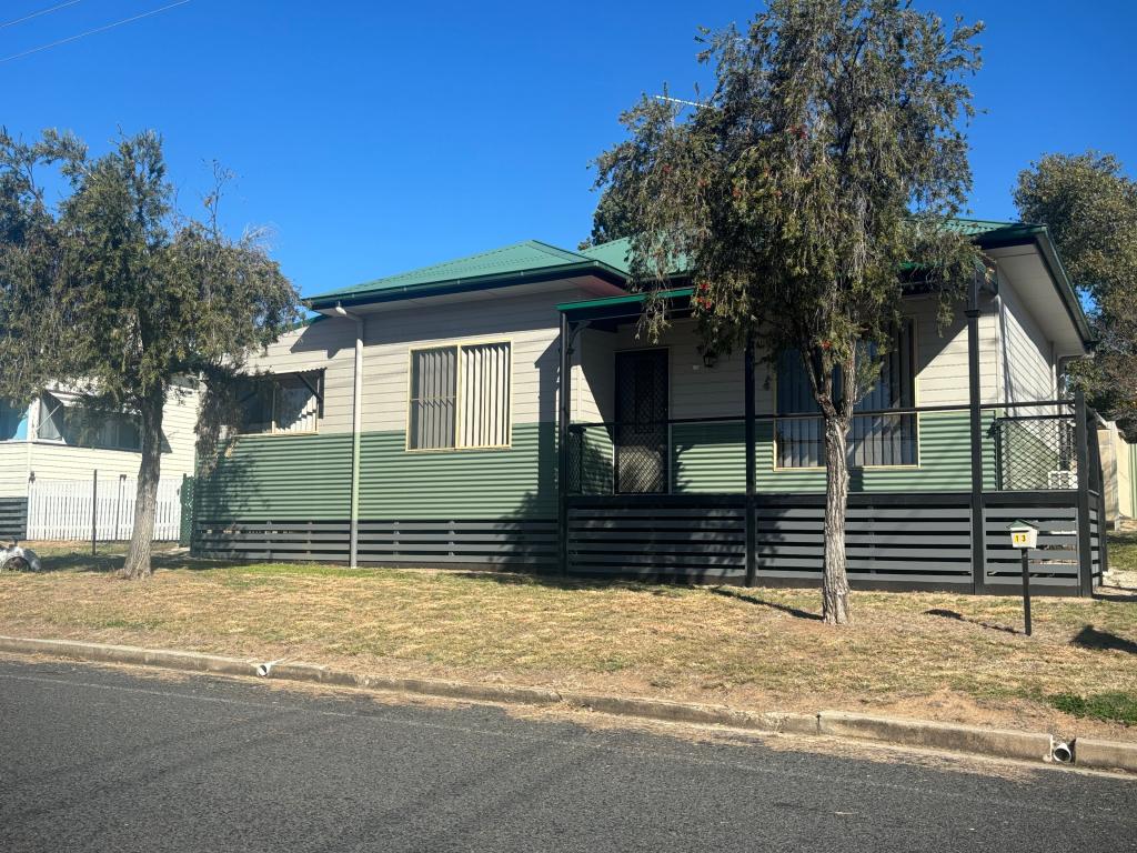 13 Stewart Ave, Warialda, NSW 2402