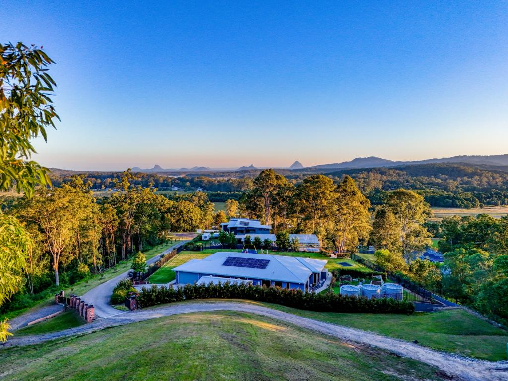 33 Chambers Ct, Glenview, QLD 4553