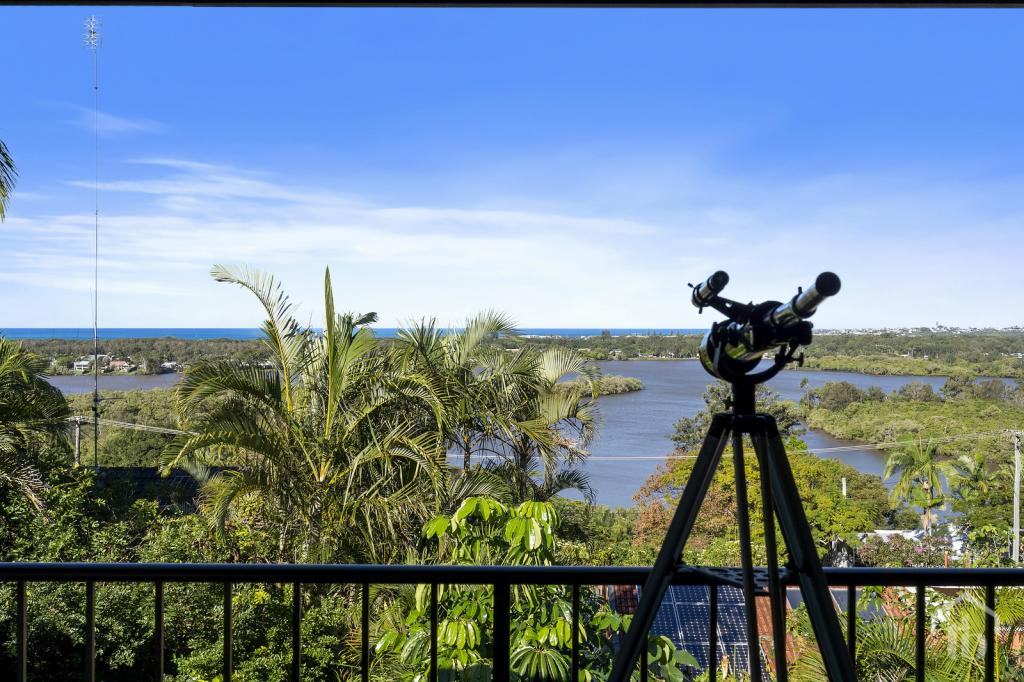 68 TERRANORA RD, BANORA POINT, NSW 2486