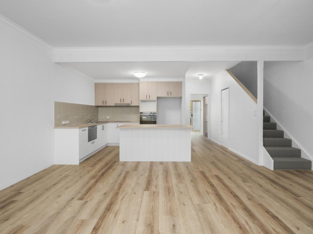 4/13 Arwen St, Maroochydore, QLD 4558