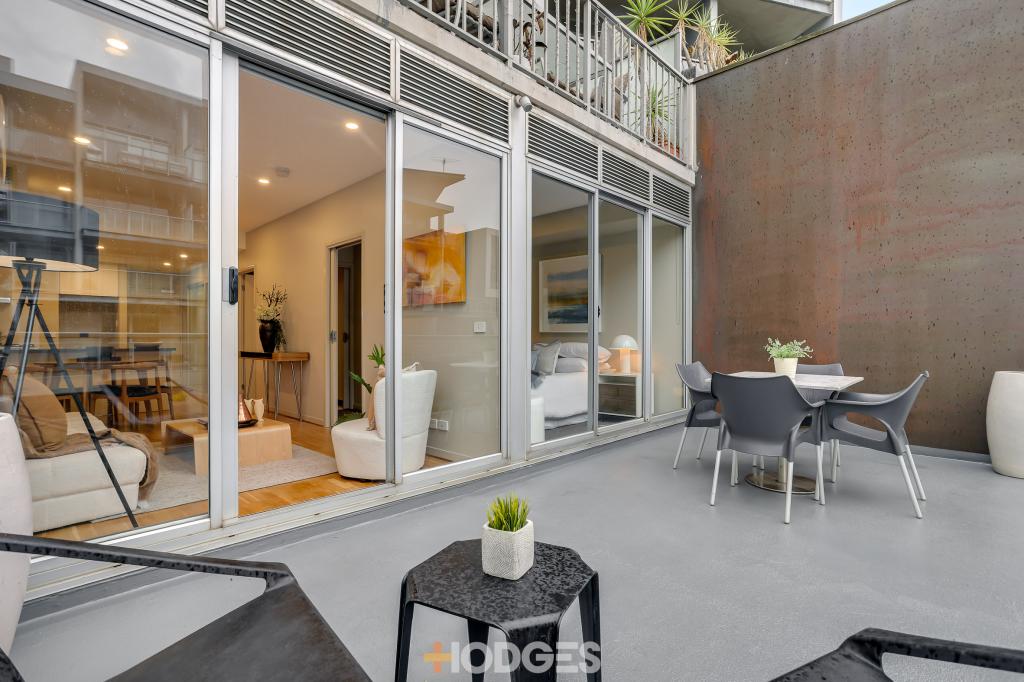 203/99 Nott St, Port Melbourne, VIC 3207