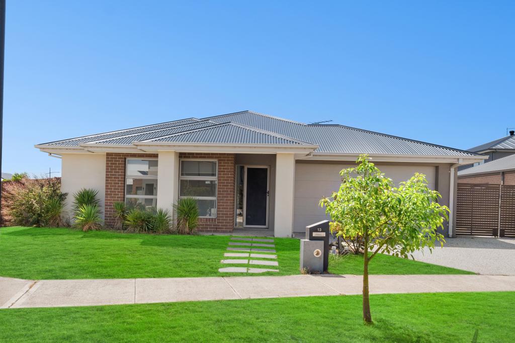 13 Metropolis Way, Donnybrook, VIC 3064