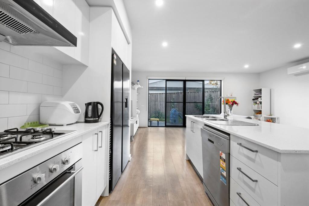 135 Willow Glen Bvd, Cranbourne, VIC 3977