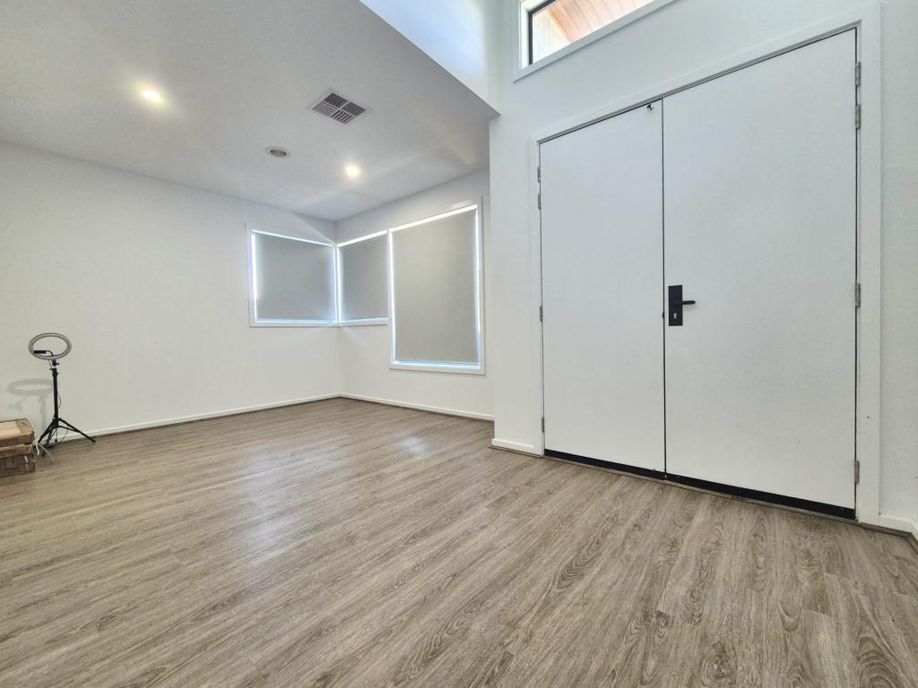 27 Canal St, Fraser Rise, VIC 3336