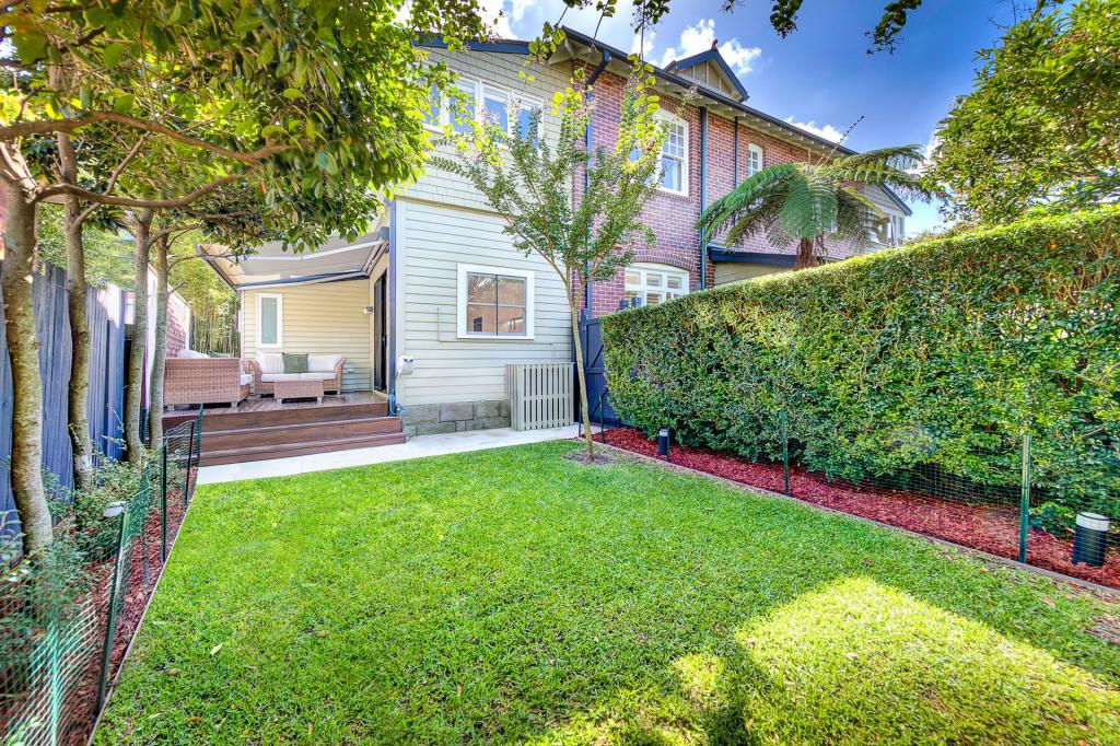 2/40 Ben Boyd Rd, Neutral Bay, NSW 2089