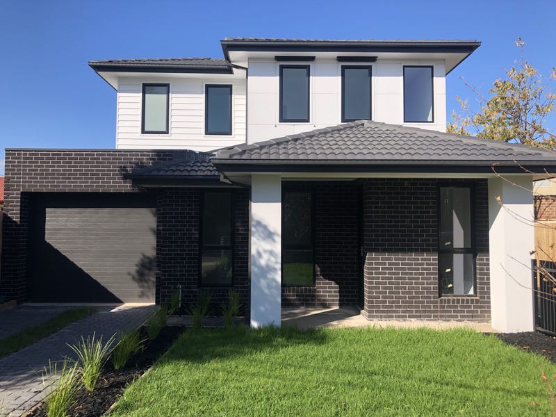 1/120 ROYAL PDE, RESERVOIR, VIC 3073