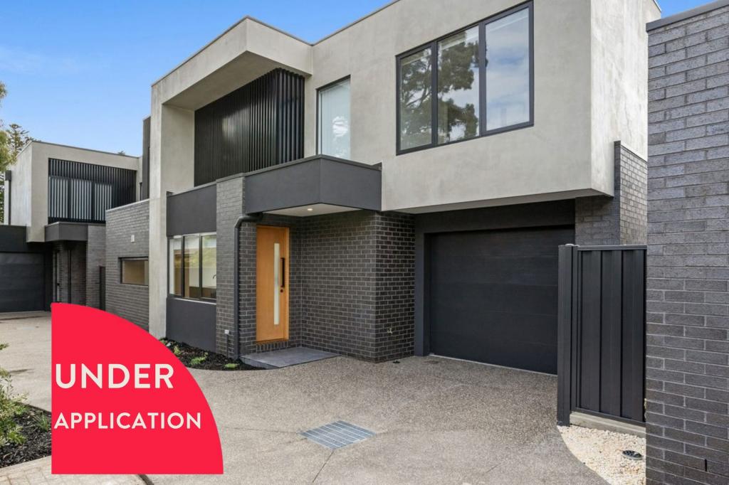 2/14 First Ave, Rosebud, VIC 3939
