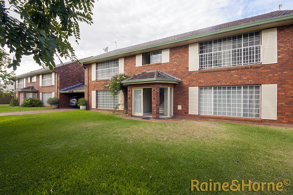 2/1a Furney St, Dubbo, NSW 2830
