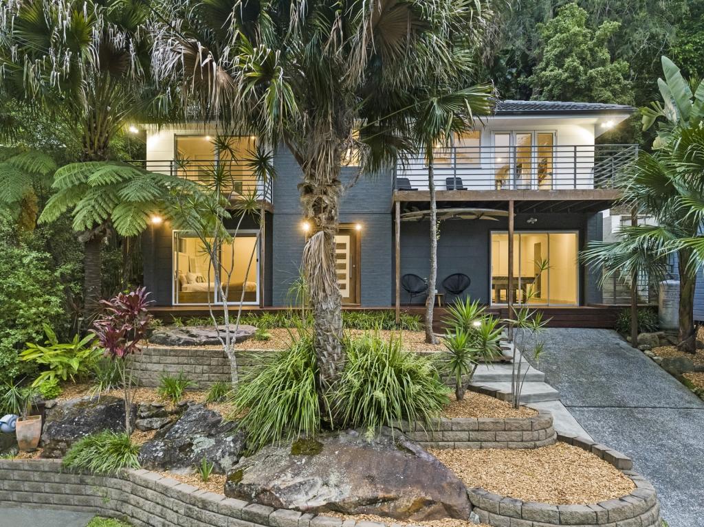 9 PALMTREE GR, UMINA BEACH, NSW 2257