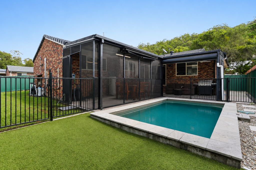 46 Davis Cup Ct, Oxenford, QLD 4210
