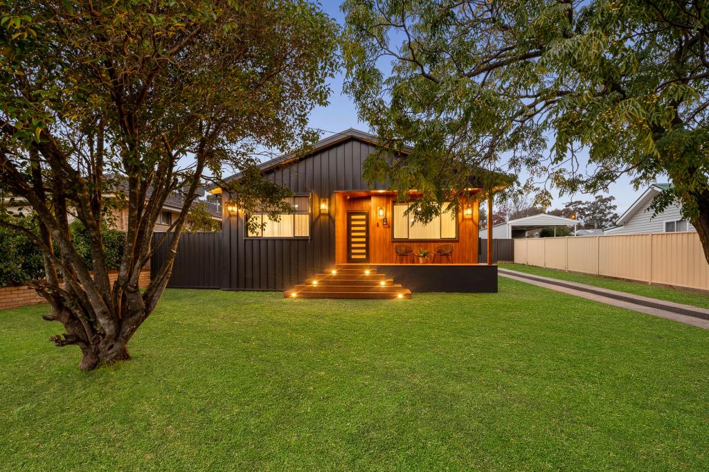 37 Alexander St, Kangaroo Flat, VIC 3555