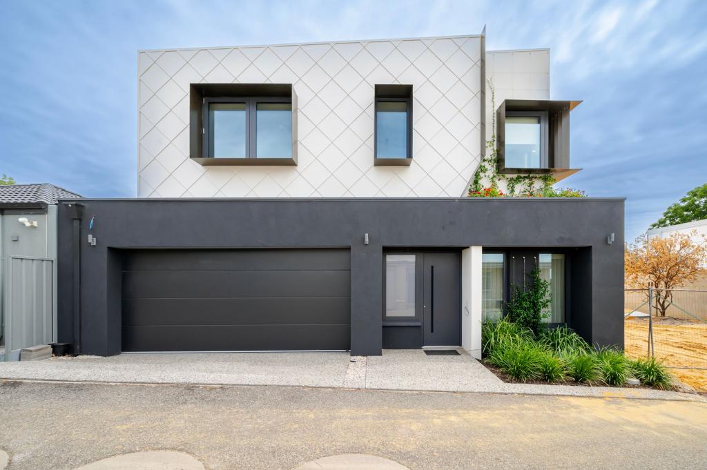 5A FRANKLIN ST, LEEDERVILLE, WA 6007