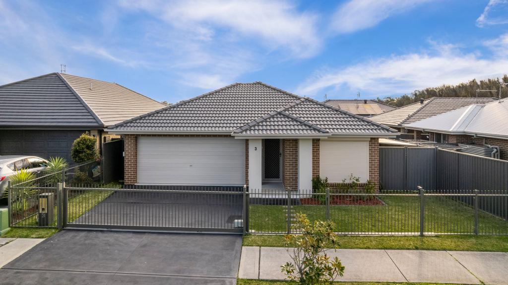 3 NEVIS ST, HAMLYN TERRACE, NSW 2259