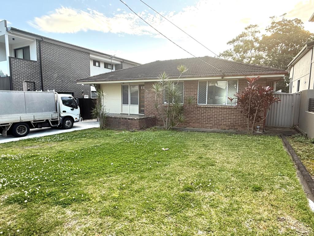 30 Kensington St, Punchbowl, NSW 2196