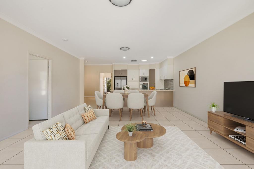 2/13 Campbell Dr, Highfields, QLD 4352