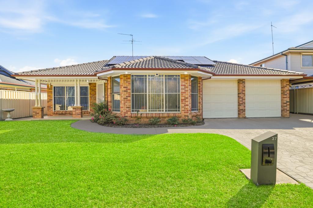 37 Surveyors Creek Rd, Glenmore Park, NSW 2745