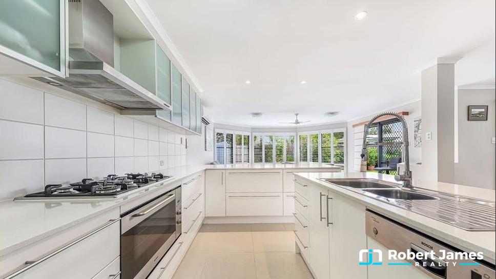 72 Griffith Ave, Tewantin, QLD 4565