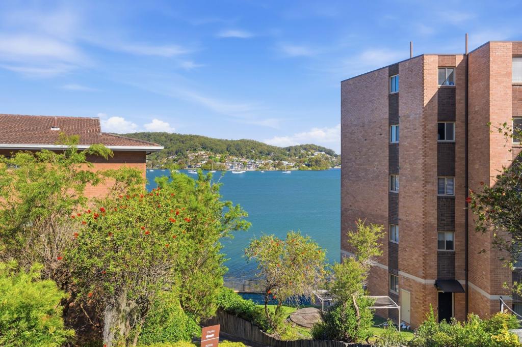 2/1 Wharf St, East Gosford, NSW 2250