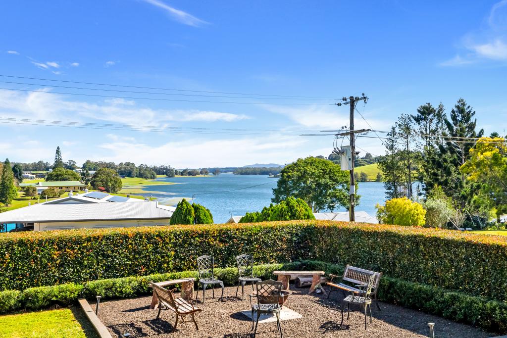 29 Oleander Dr, Yungaburra, QLD 4884