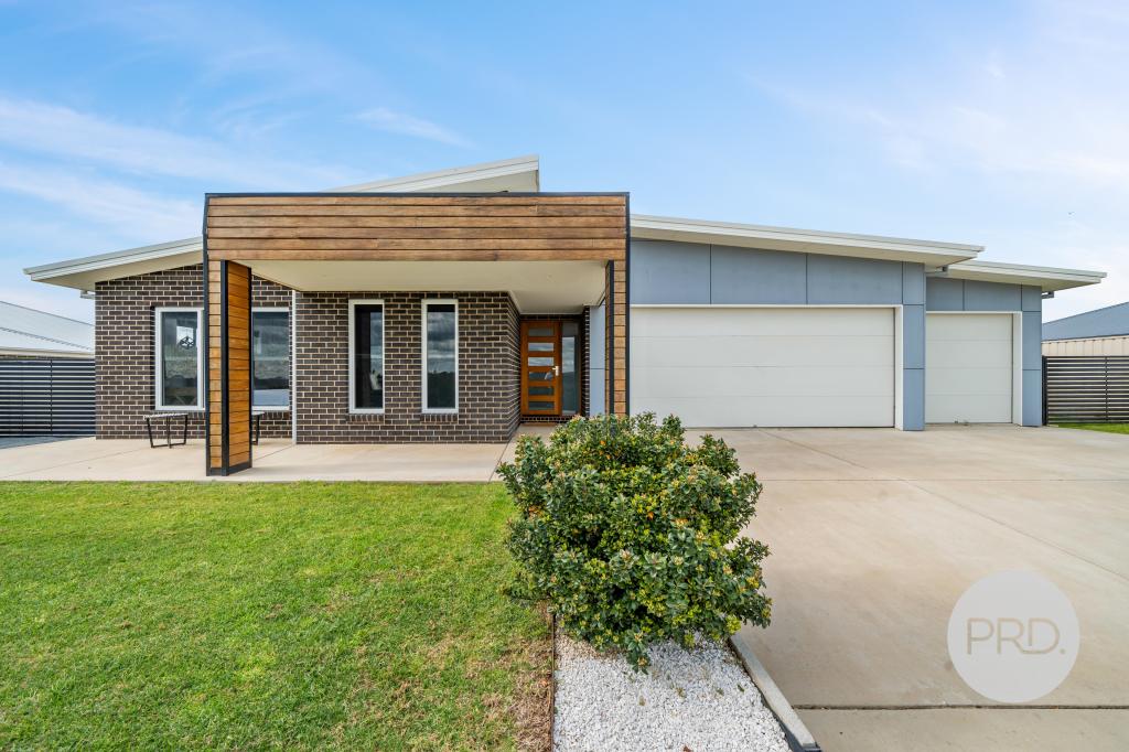 76 Barmedman Ave, Gobbagombalin, NSW 2650