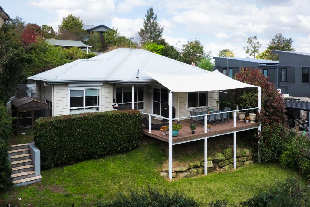 32 Emma Pde, Winmalee, NSW 2777