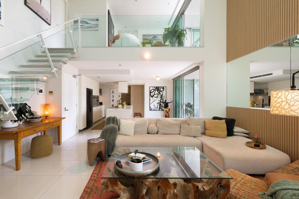 302/11-13 Hill Pde, Main Beach, QLD 4217
