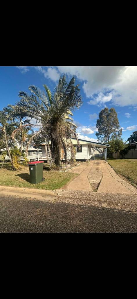 23 BURKE DR, MORANBAH, QLD 4744