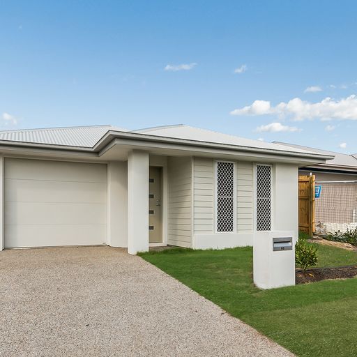 66 Yellowstone Cct, Yarrabilba, QLD 4207
