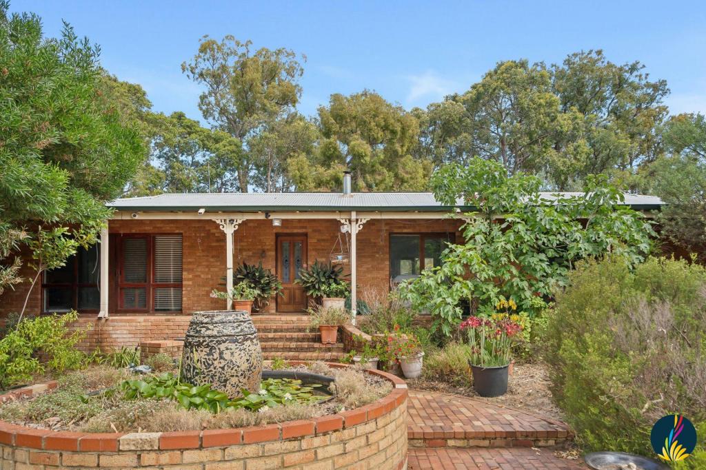 857 Brookton Hwy, Roleystone, WA 6111