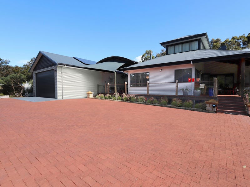 80 Minsterly Rd, Ocean Beach, WA 6333