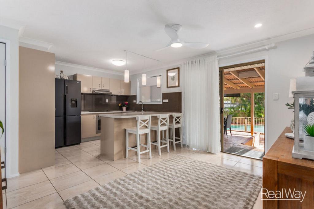 27 Blenheim Cres, Yamanto, QLD 4305