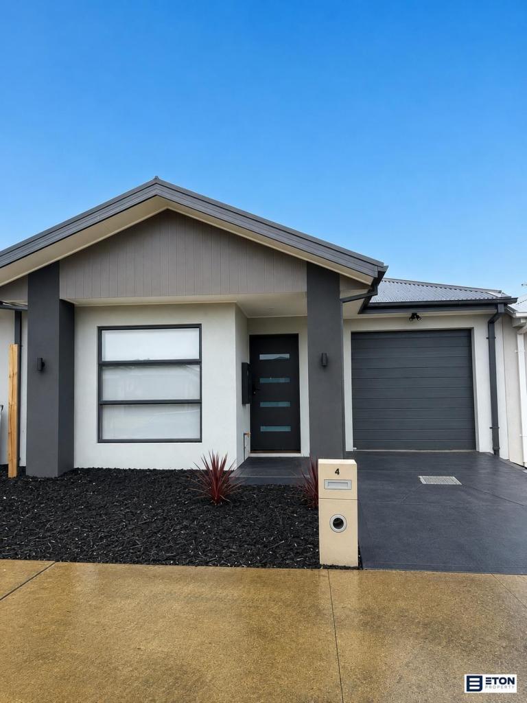 4 Keppels Rd, Donnybrook, VIC 3064