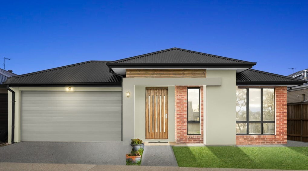 3 Raja Pl, Bonnie Brook, VIC 3335