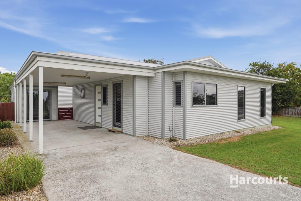 3 Main St, Bridport, TAS 7262