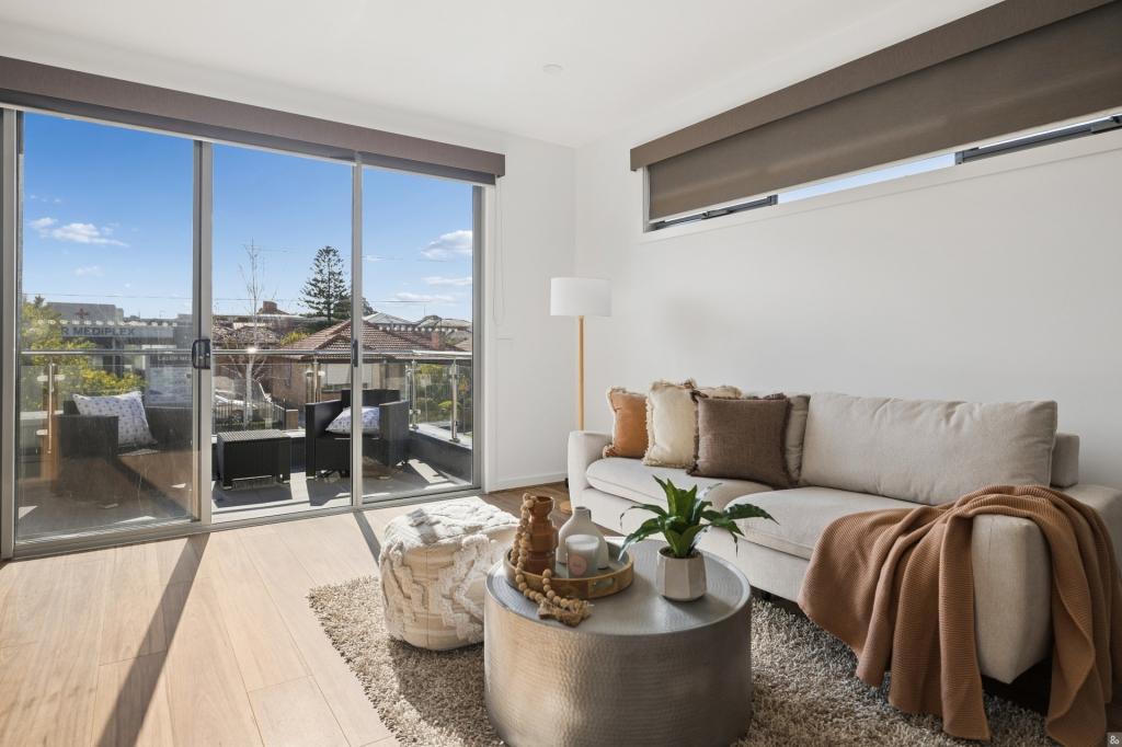 25A MESSMATE ST, LALOR, VIC 3075