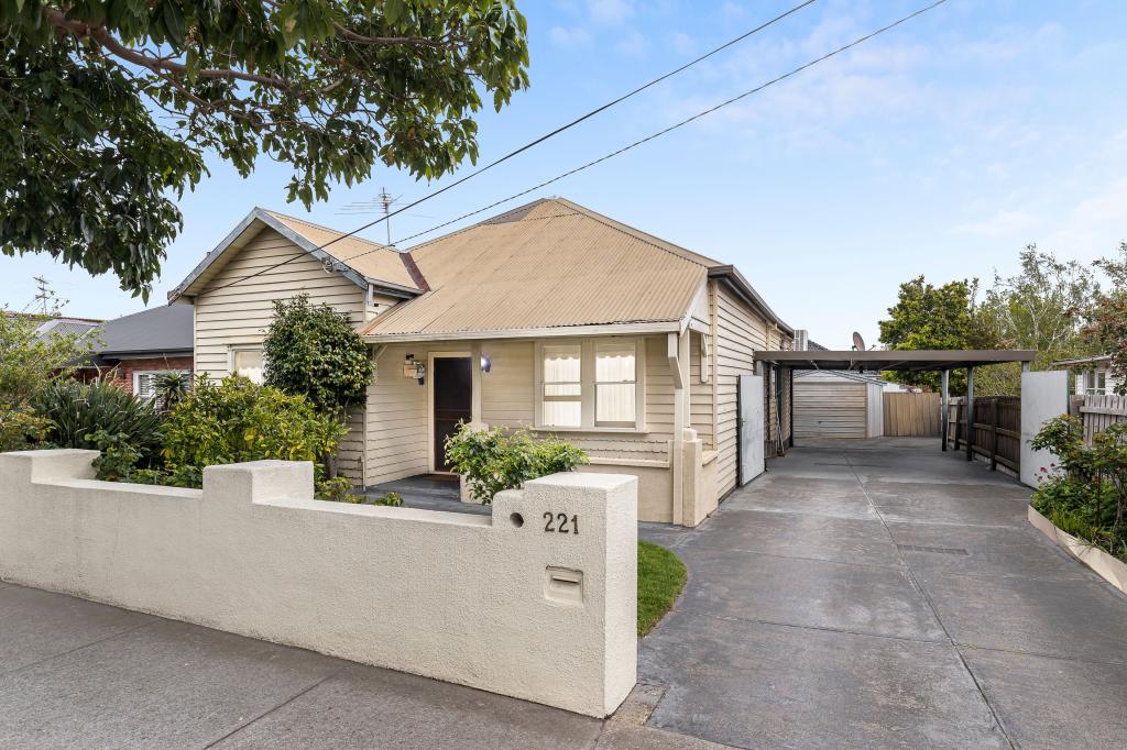 221 Huntingdale Rd, Oakleigh, VIC 3166