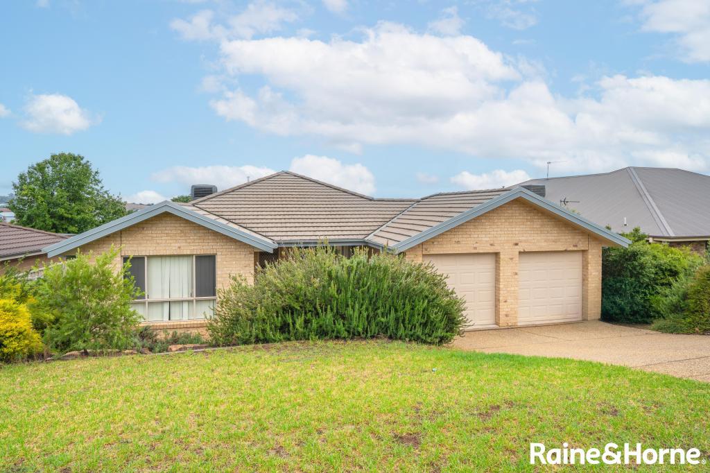 28 Kaloona Dr, Bourkelands, NSW 2650