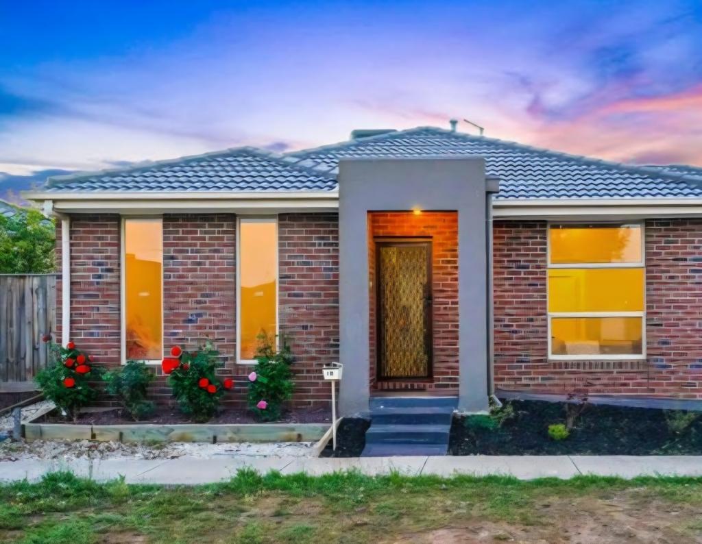 19 Leuca Ave, Brookfield, VIC 3338