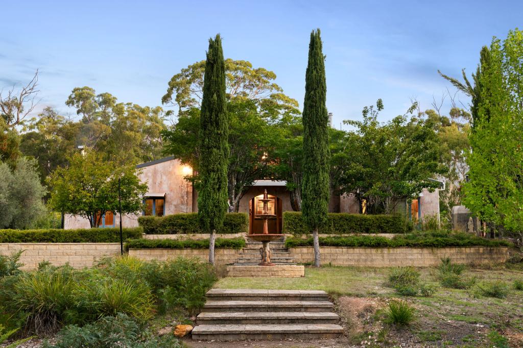 90 Henrys Rd, Glenlyon, VIC 3461