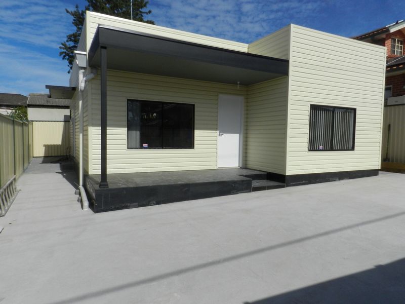 182 St Johns Rd, Cabramatta, NSW 2166