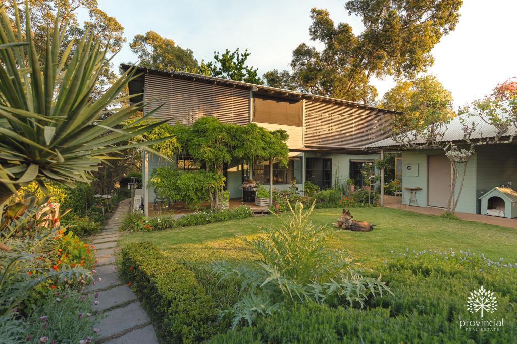 13 Owen Rd, Darlington, WA 6070
