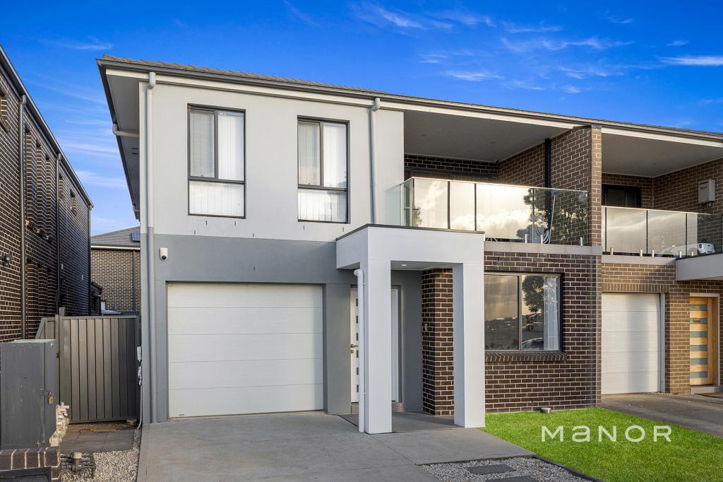 4/14 DHAKA CCT, SCHOFIELDS, NSW 2762
