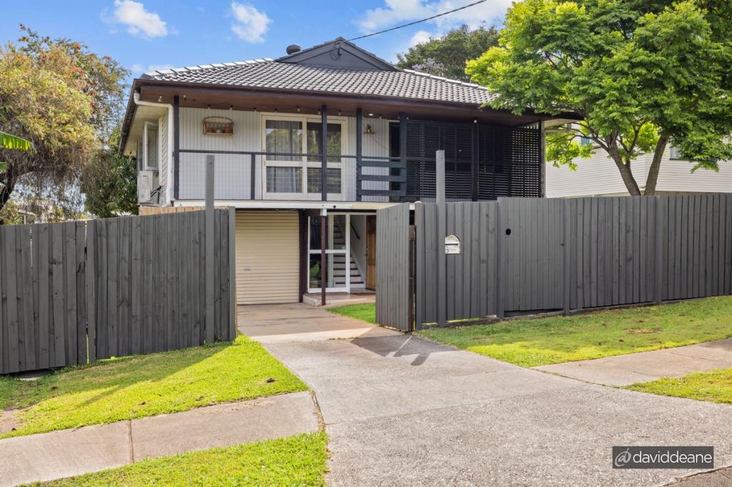 6 LANG ST, STRATHPINE, QLD 4500