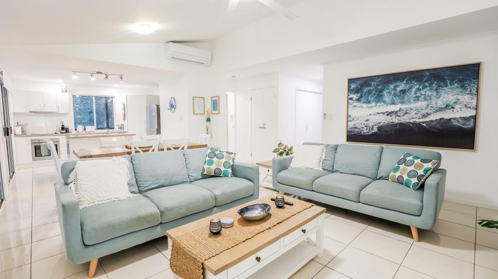 31 Palm Ct, Agnes Water, QLD 4677
