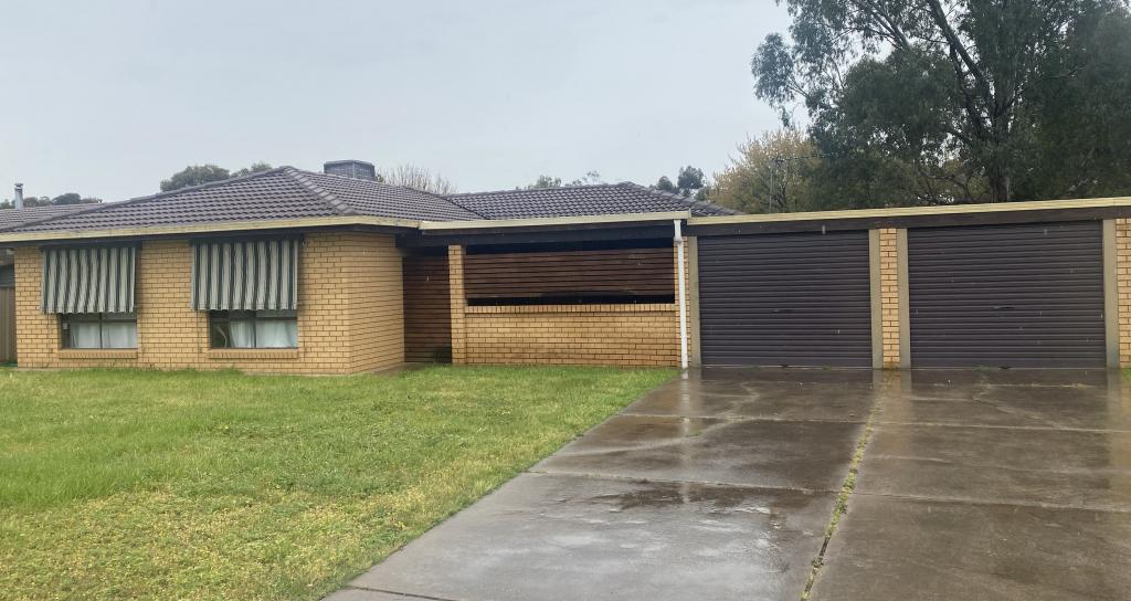 15 Darri St, Glenfield Park, NSW 2650