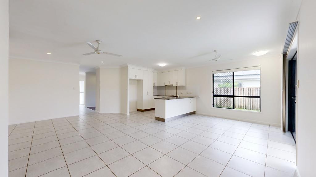 131 Daydream Cct, Burdell, QLD 4818