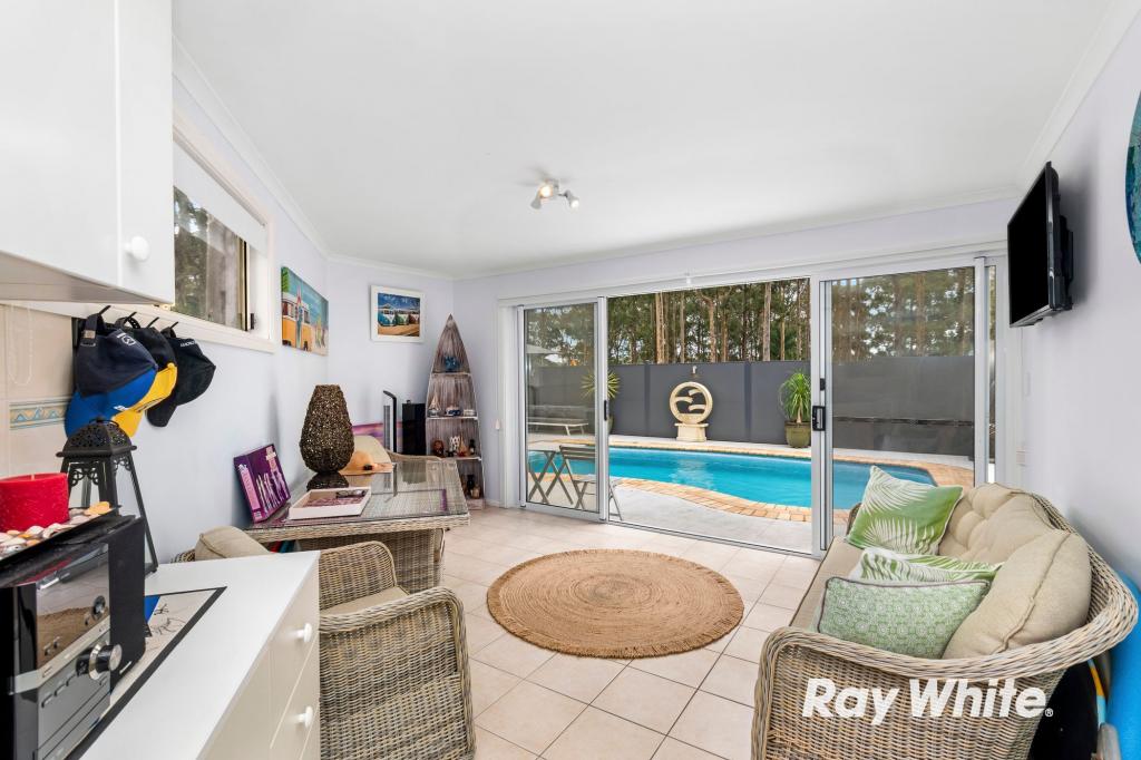 2a Annetts Pde, Mossy Point, NSW 2537