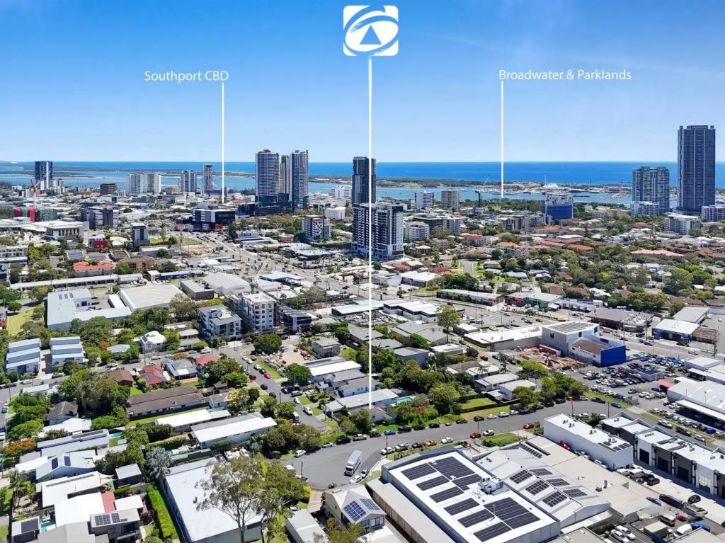 12 Graham St, Southport, QLD 4215
