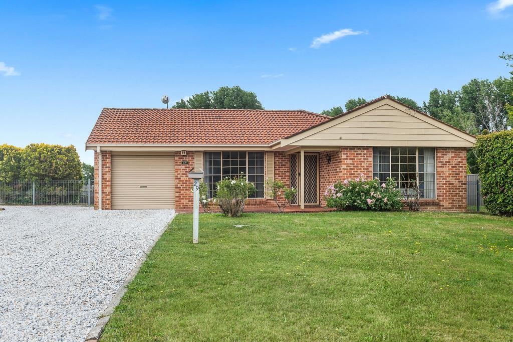 29 Koyong Cl, Moss Vale, NSW 2577