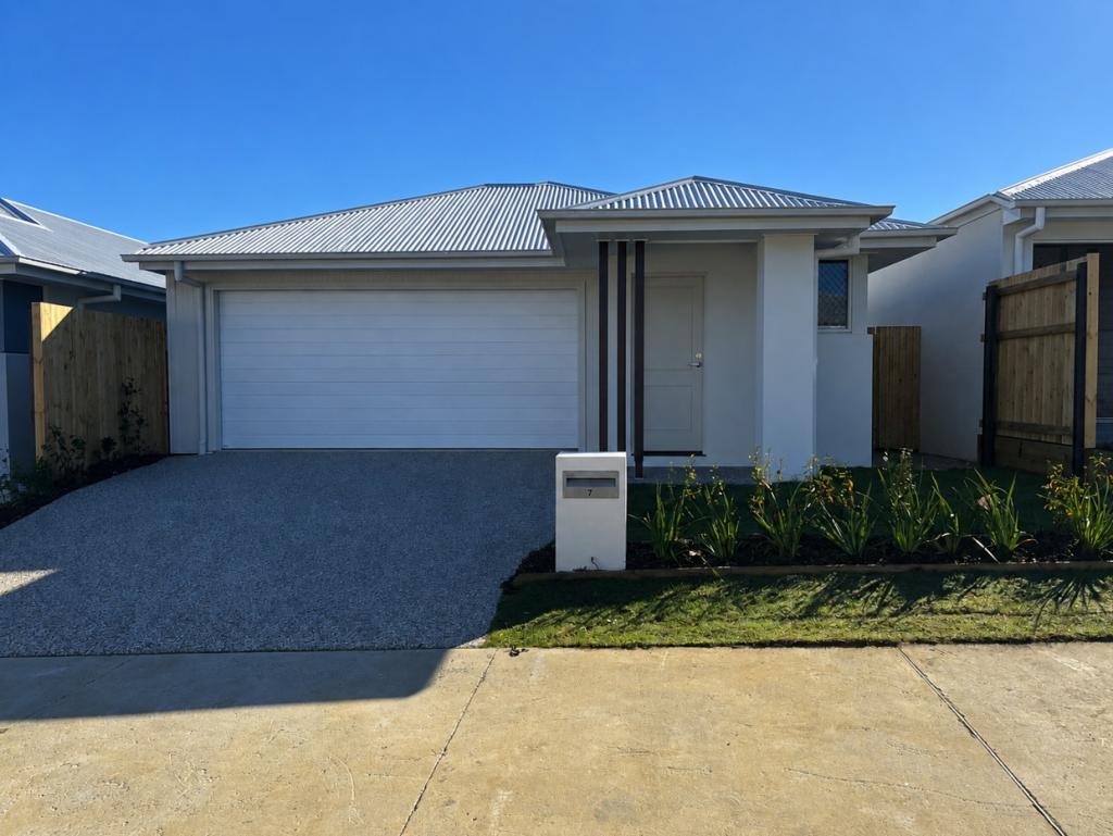 7 Ferry St, Morayfield, QLD 4506